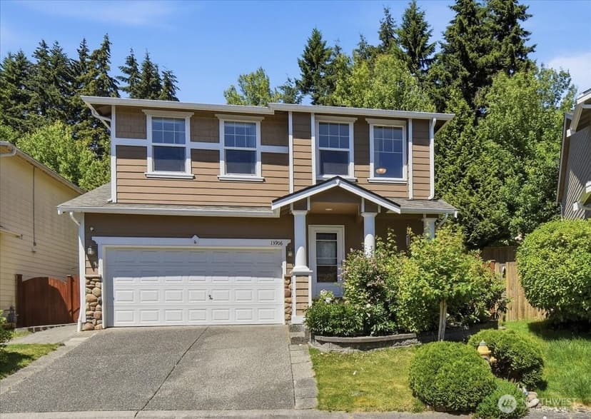 Property photo for 13906 26th Avenue W #V2, Lynnwood