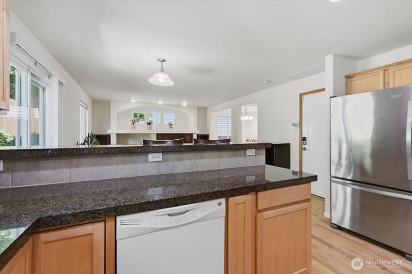 Property photo for 13906 26th Avenue W #V2, Lynnwood photo 9