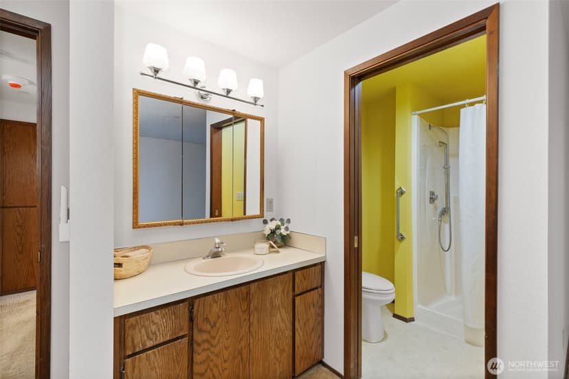 Property photo for 923 Pershing Avenue #205, Bremerton photo 19