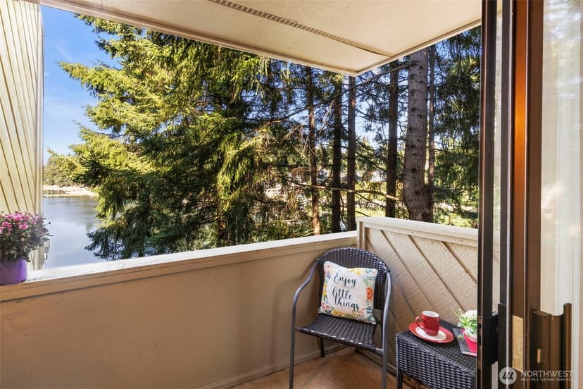 Property photo for 923 Pershing Avenue #205, Bremerton photo 16