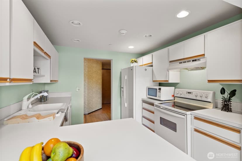 Property photo for 923 Pershing Avenue #205, Bremerton photo 12