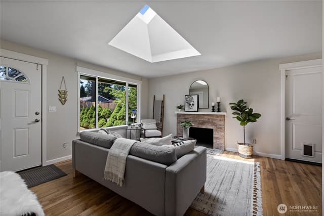 Property photo for 1622 SW 350th Street, Federal Way photo 3