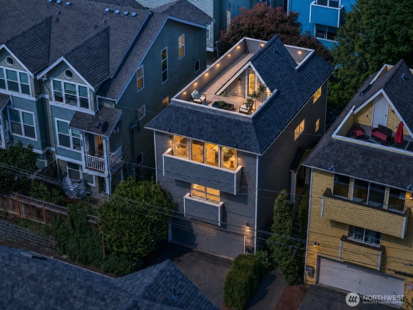 Property photo for 1426 18th Avenue, Seattle