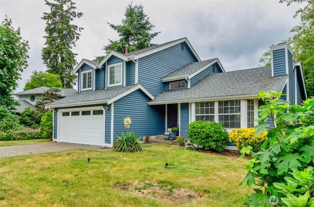 Property photo for 13936 SE 158th Street, Renton photo 2