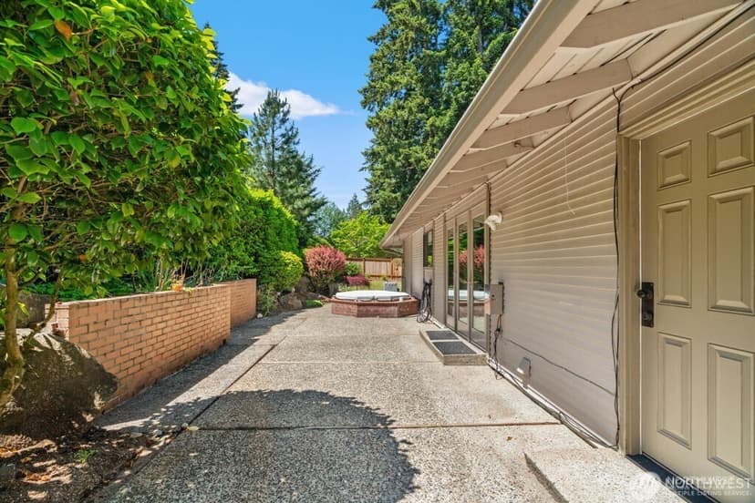 Property photo for 16405 SE 145th st, Renton photo 15