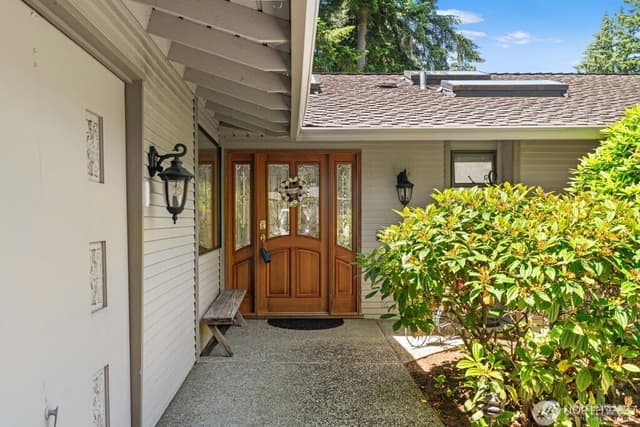 Property photo for 16405 SE 145th st, Renton photo 2