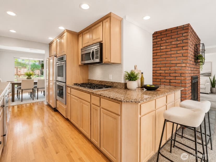 Property photo for 16405 SE 145th st, Renton photo 6