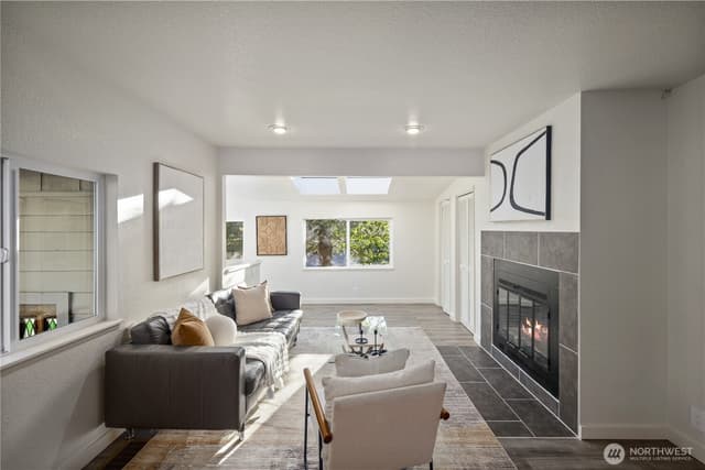 Property photo for 16518 Stone Ave N, Shoreline photo 5