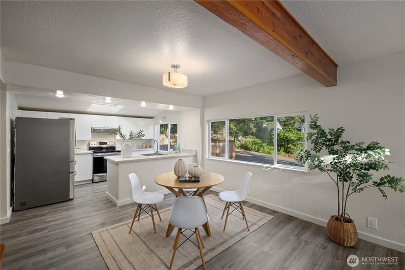 Property photo for 16518 Stone Ave N, Shoreline photo 6