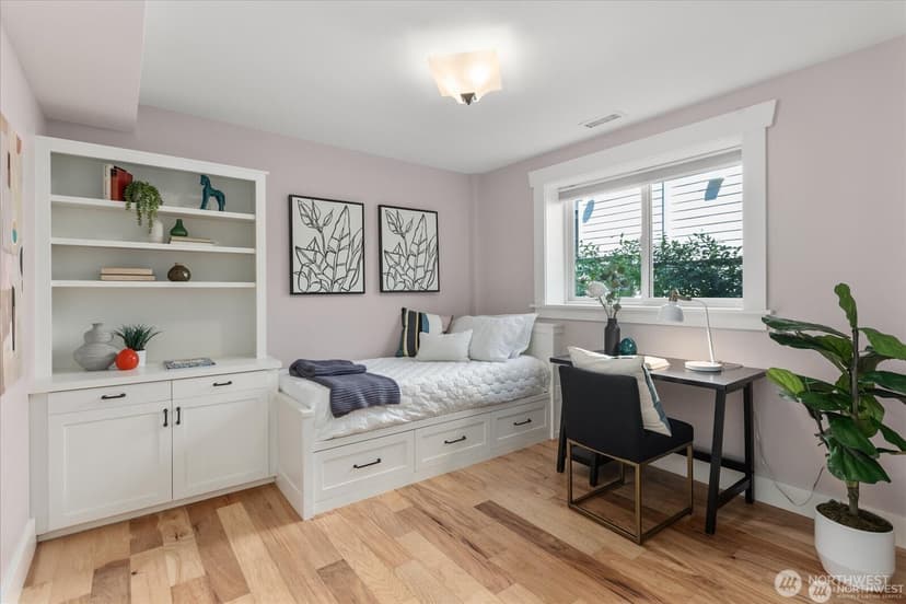 Property photo for 2629 E Valley Street, Seattle photo 22