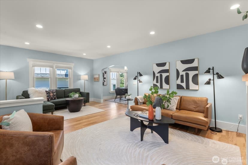Property photo for 2629 E Valley Street, Seattle photo 11