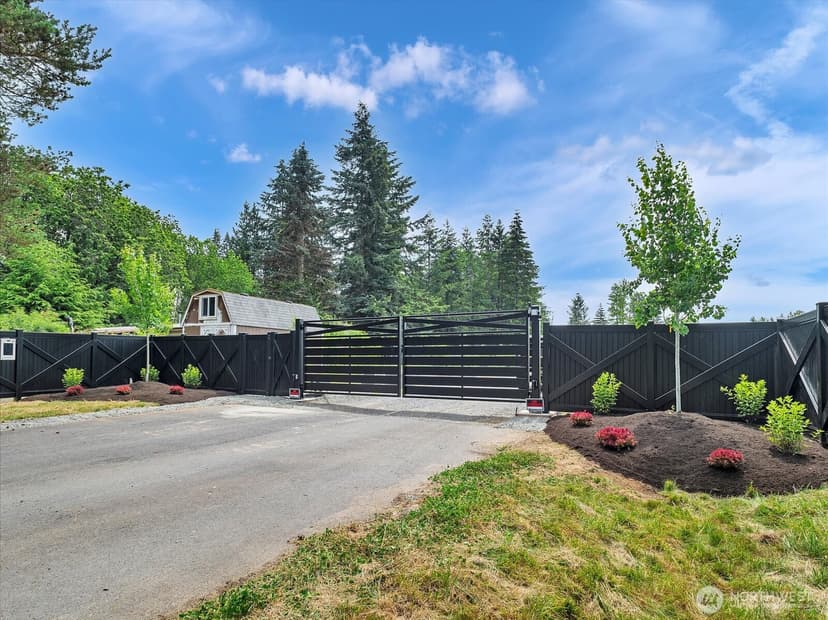 Property photo for 15628 84th Street NE, Lake Stevens photo 25