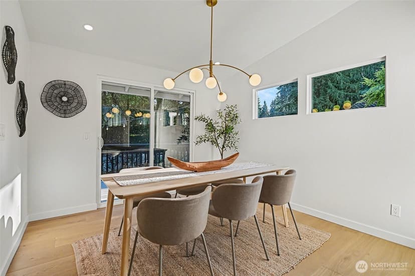 Property photo for 6560 W Mercer Way, Mercer Island photo 8