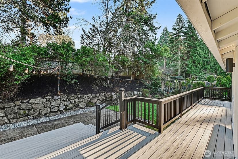 Property photo for 6560 W Mercer Way, Mercer Island photo 20