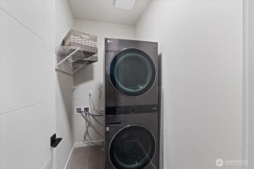 Property photo for 17335 90th Drive NE #B, Bothell photo 29