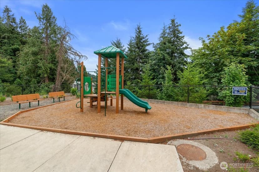 Property photo for 17335 90th Drive NE #B, Bothell photo 38