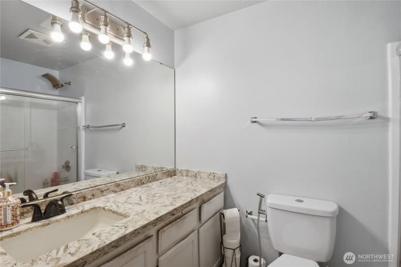 Property photo for 17511 52nd Avenue W, Lynnwood photo 13