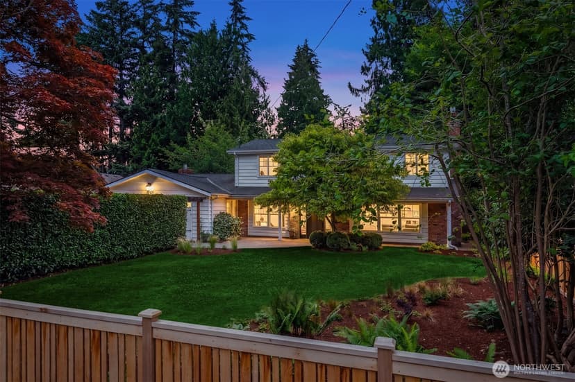 Property photo for 4712 90th Avenue SE, Mercer Island photo 37
