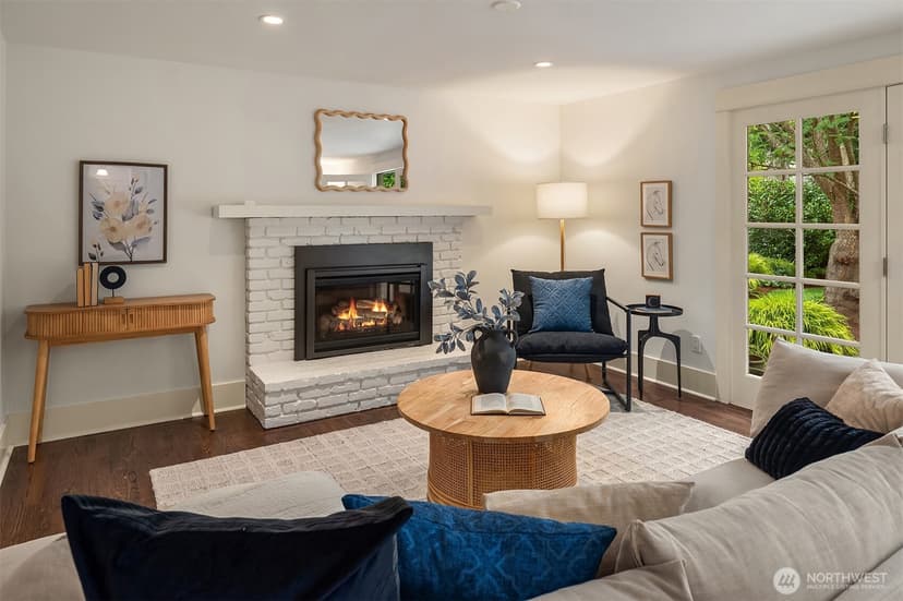 Property photo for 4712 90th Avenue SE, Mercer Island photo 19