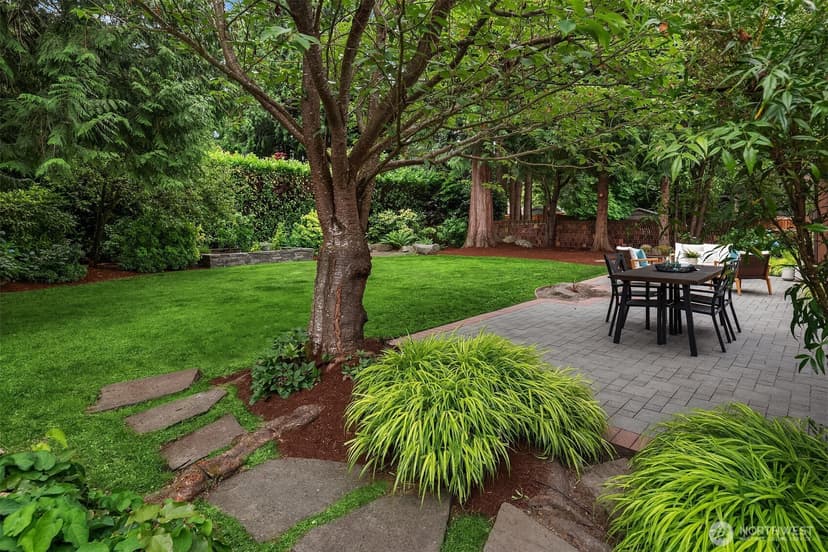 Property photo for 4712 90th Avenue SE, Mercer Island photo 34