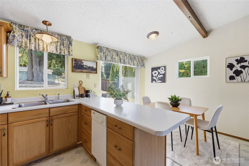 Property photo for 17940 9th Avenue NE, Poulsbo photo 12