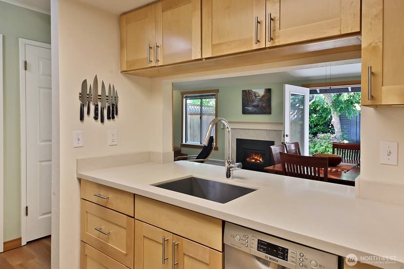 Property photo for 137 4th Street #A2, Langley photo 10