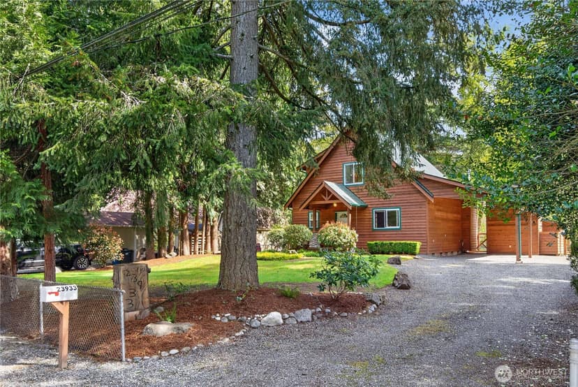 Property photo for 23933 SE 238th Street, Maple Valley photo 3