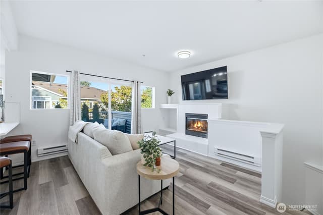 Property photo for 6209 Isaac Avenue SE #E, Auburn photo 3