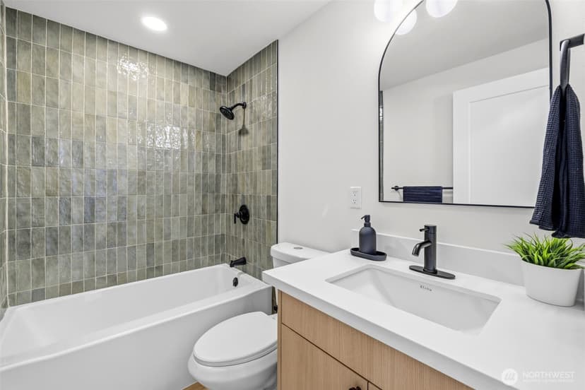 Property photo for 28433 Old Military Road S, Federal Way photo 19