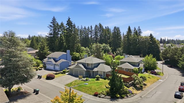 Property photo for 22807 SE 266th Street, Maple Valley photo 3