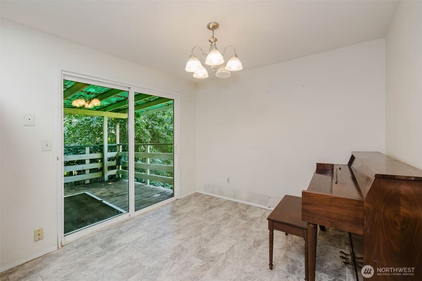 Property photo for 7300 Trica Avenue NE, Bremerton photo 11