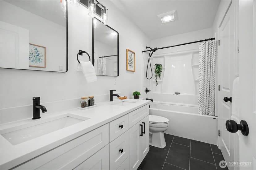 Property photo for 5610 Rockefeller Avenue #3, Everett photo 8