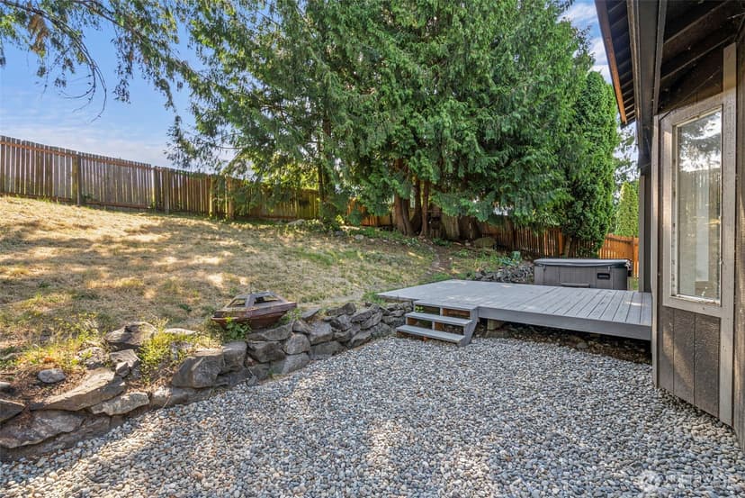 Property photo for 4840 N Island Drive E, Bonney Lake photo 24