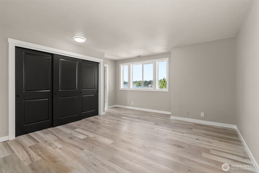 Property photo for 4840 N Island Drive E, Bonney Lake photo 17