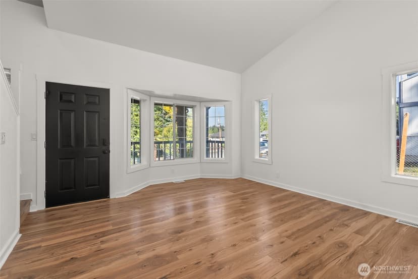 Property photo for 4840 N Island Drive E, Bonney Lake photo 6
