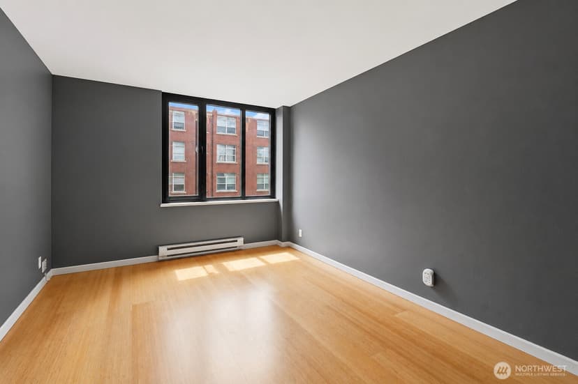 Property photo for 2100 3rd Avenue #506, Seattle photo 17