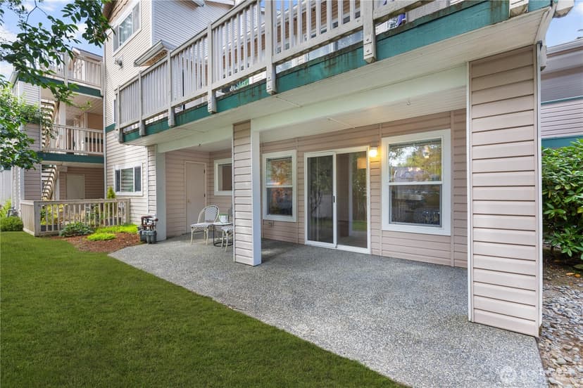 Property photo for 11518 12th Avenue W #D101, Everett photo 24