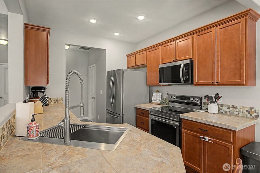 Property photo for 18826 112th Avenue Ct E, Puyallup photo 9