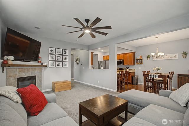 Property photo for 18826 112th Avenue Ct E, Puyallup photo 4