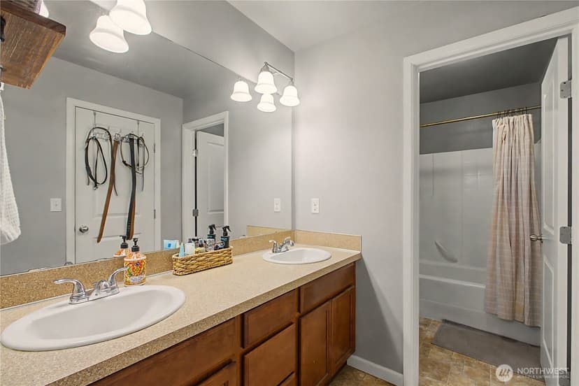 Property photo for 18826 112th Avenue Ct E, Puyallup photo 19