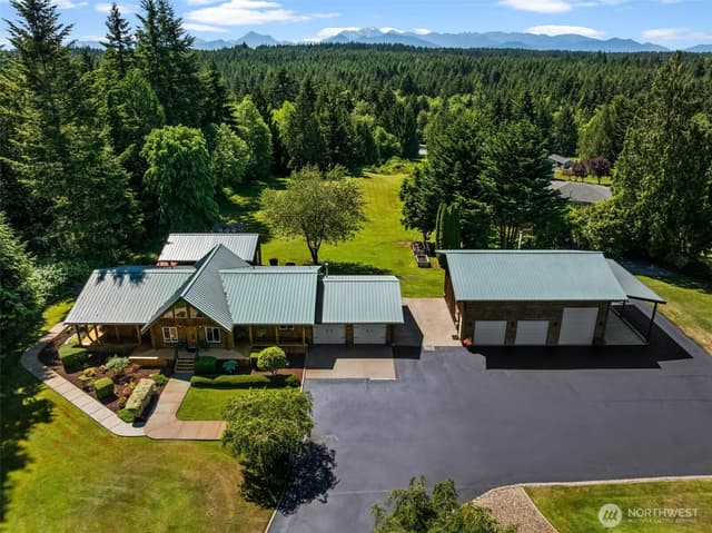 Property photo for 16143 Bay Ridge Drive NW, Poulsbo photo 2