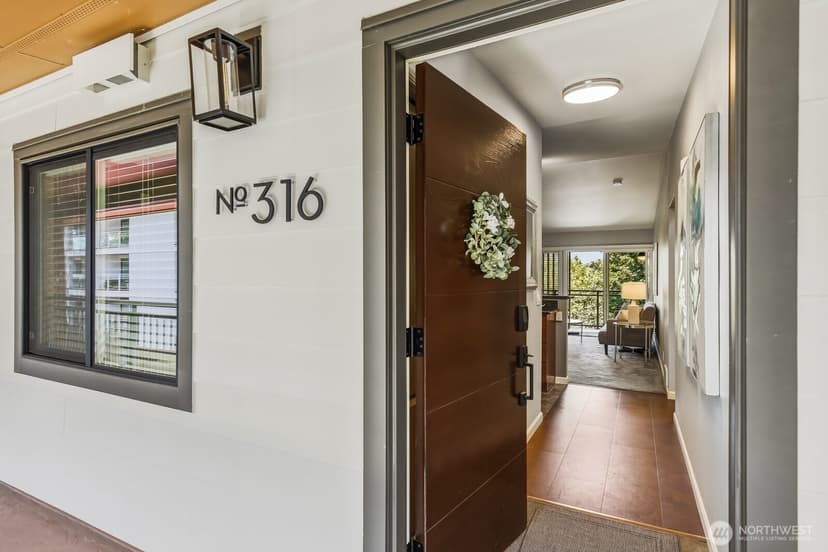 Property photo for 130 105th Avenue SE #C-316, Bellevue photo 3