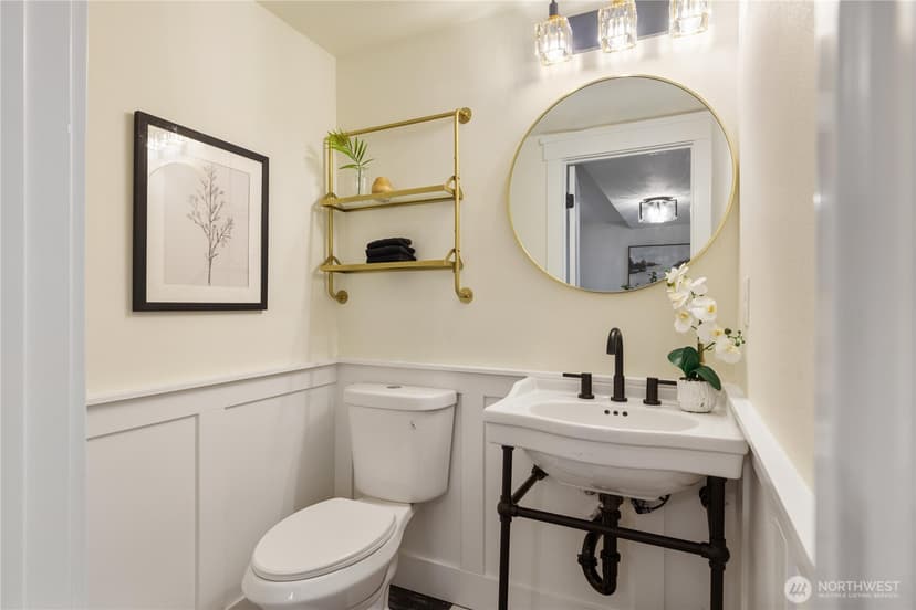 Property photo for 715 27th Avenue, Seattle photo 17