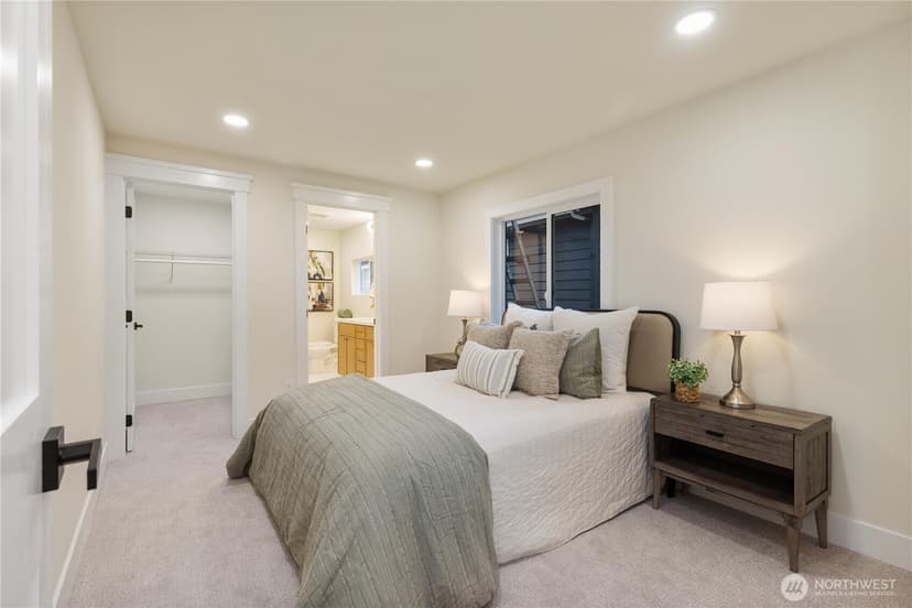 Property photo for 715 27th Avenue, Seattle photo 18
