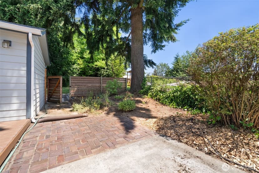 Property photo for 1248 S 129th Street, Burien photo 33