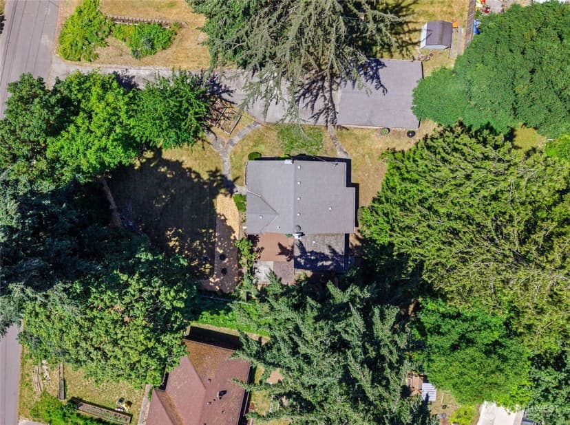 Property photo for 1248 S 129th Street, Burien photo 37