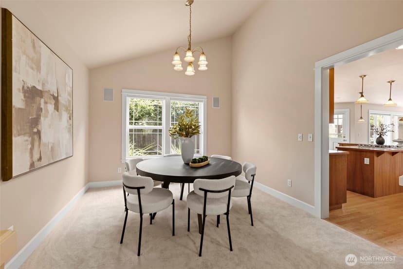 Property photo for 510 3rd Avenue N, Edmonds photo 12
