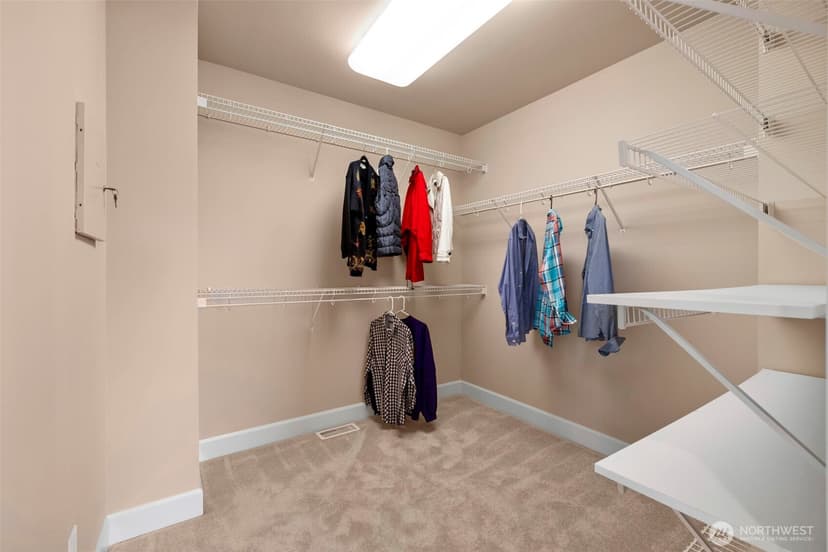 Property photo for 510 3rd Avenue N, Edmonds photo 26
