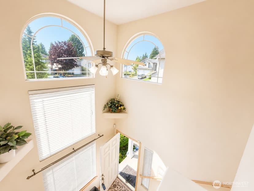 Property photo for 2821 206th Street SW, Lynnwood photo 9