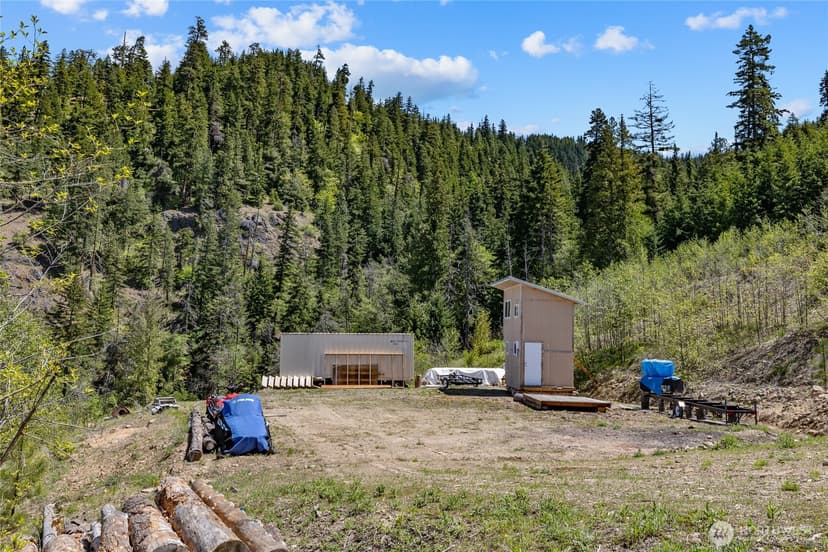 Property photo for 2000 Rocky Mountain Way, Cle Elum photo 11